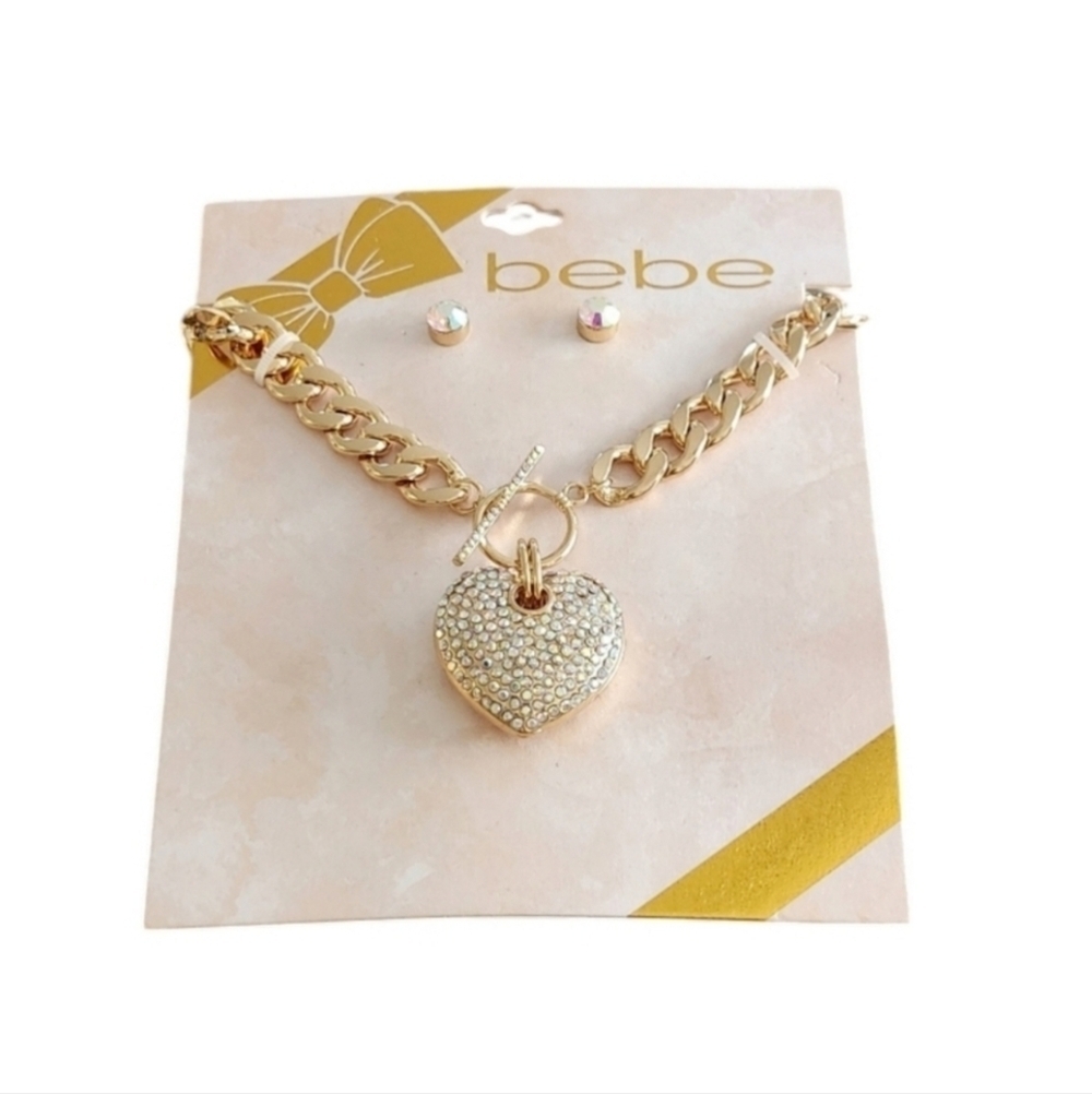 NWT Bebe Goldtone Bling Toggle Clasp Heart Charm Necklace & Earrings Set